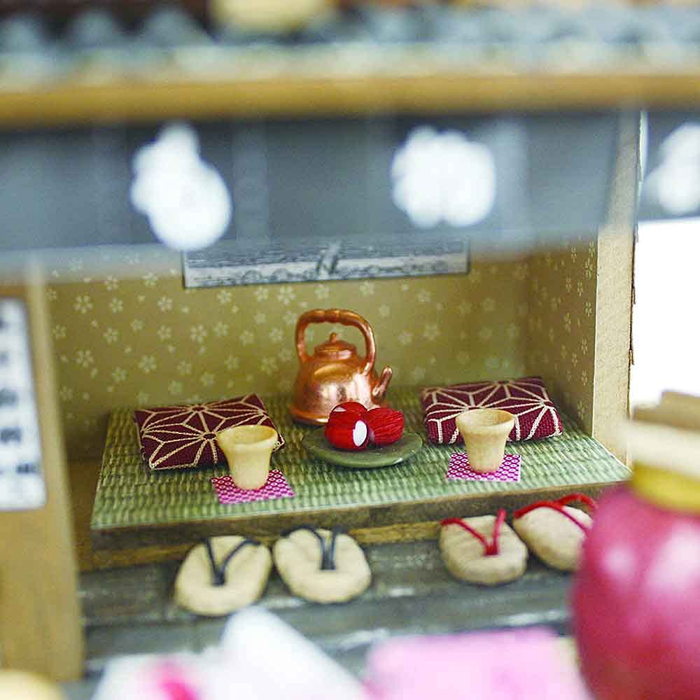 Amazon.co.jp: 手作り「ハウス工作キット」 伊勢の名物和菓子屋
